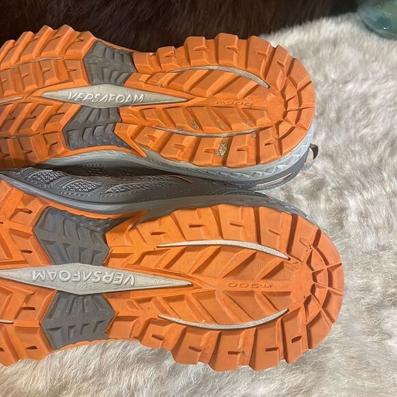 Saucony running shoes 10.5 (5000E) main image 6